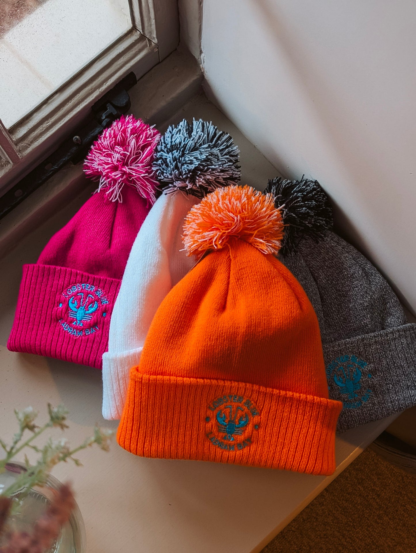 Adults Bobble Hats
